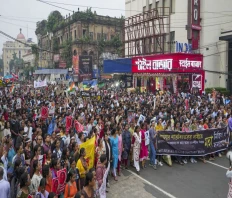 Junior Doctors and Medical Students Hold Massive Protests in Kolkata on Mahalaya Over Rape-Murder Case